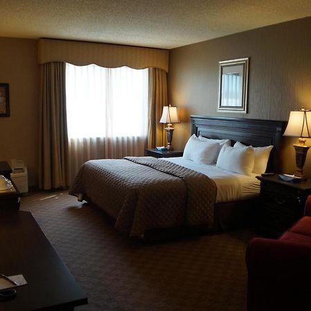 Salvatores Grand Hotel Williamsville Esterno foto