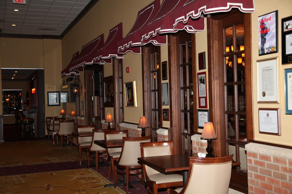 Salvatores Grand Hotel Williamsville Esterno foto