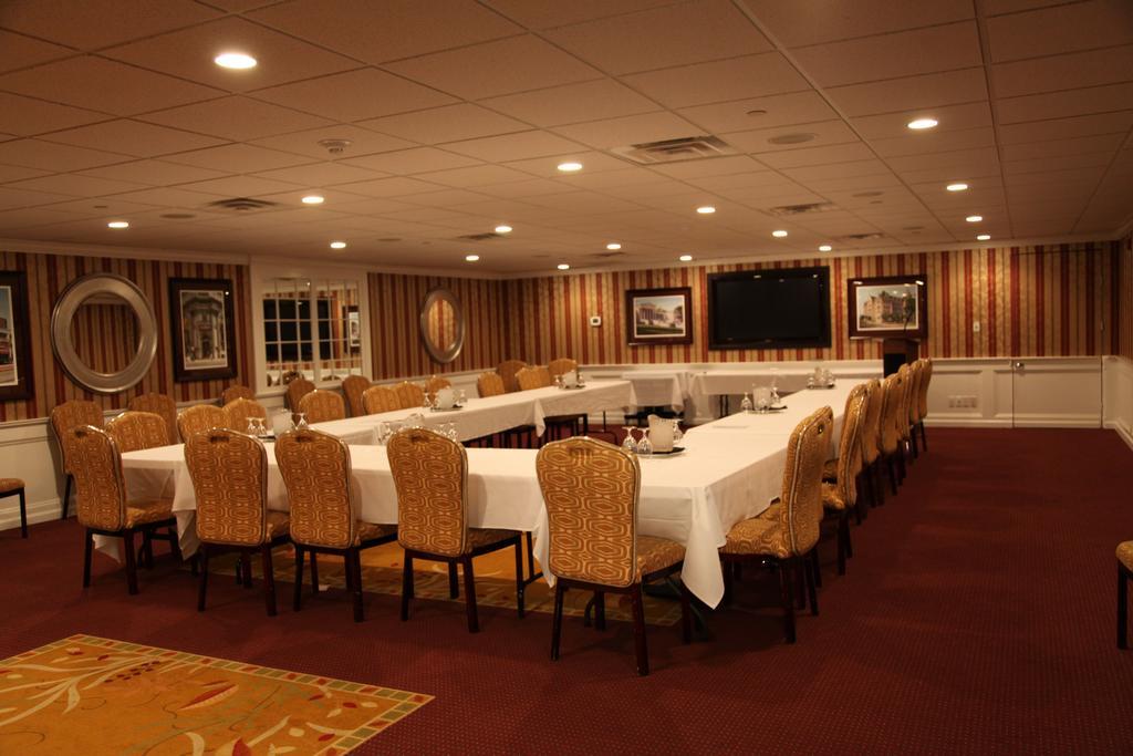 Salvatores Grand Hotel Williamsville Esterno foto