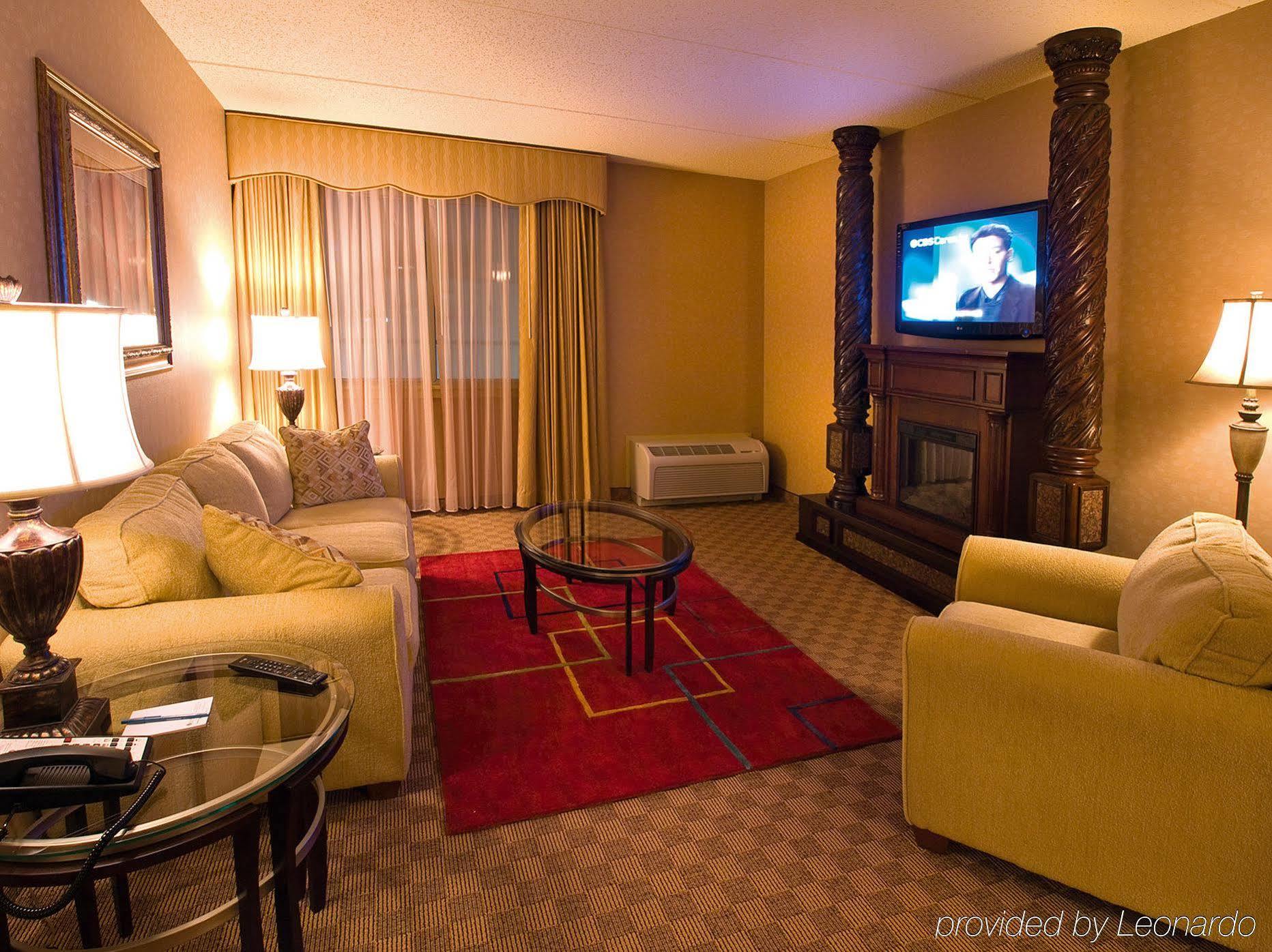 Salvatores Grand Hotel Williamsville Esterno foto