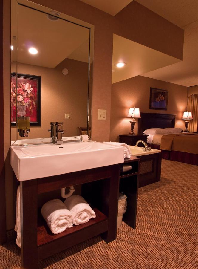 Salvatores Grand Hotel Williamsville Esterno foto